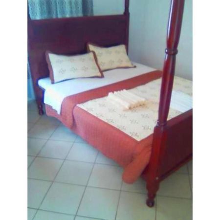 Bilkon Hotel Jinja Extérieur photo