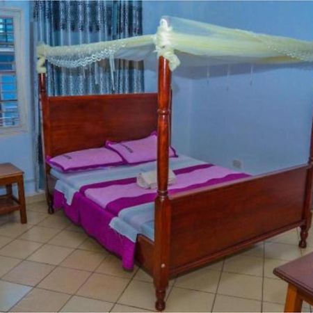 Bilkon Hotel Jinja Extérieur photo