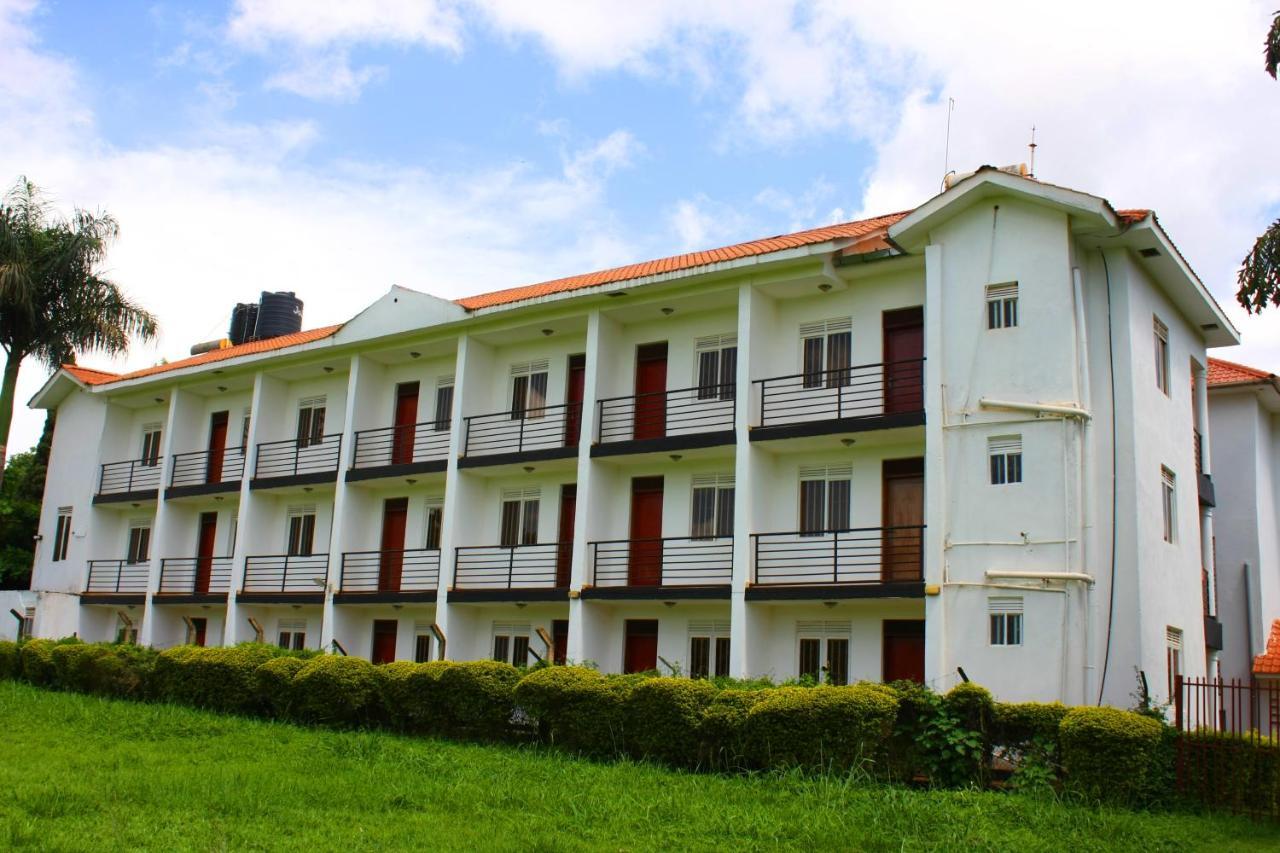Bilkon Hotel Jinja Extérieur photo
